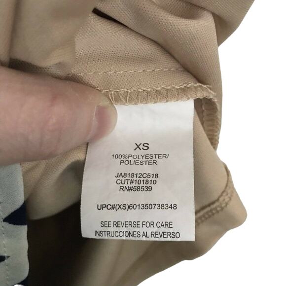 Speechless Colorful Zig-Zag V-Neck Shift Dress - Size XS - Roll Tab Sleeves - Picture 4 of 6